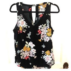 Old Navy Sleeveless Blouse